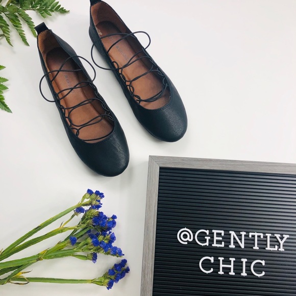 Lucky Brand Shoes - Lucky Brand Espelina Black Elastic Lace Flat 10